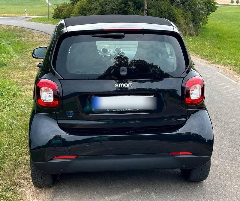 Gebraucht Smart ForTwo Coupé 60 kW (82 PS) 2020 Schwarz Coupé
