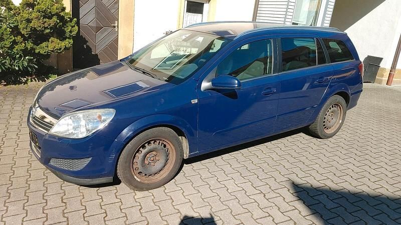Gebraucht Opel Astra 125 PS (91 kW) 2008 Blau Kombi