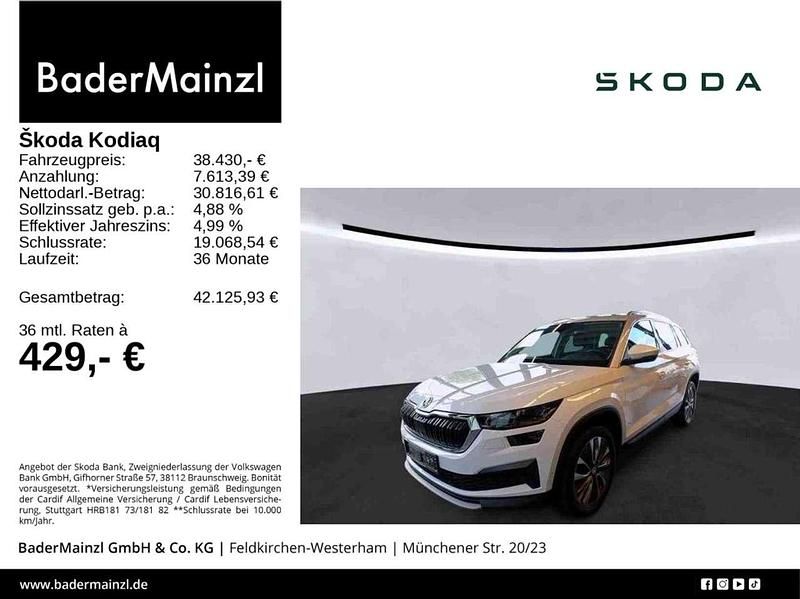 Moonweiß perleffekt/moonweiss metallic (metallic) Gebraucht 2022 Skoda Kodiaq Tour SUV | 38.430 € (Fairer Preis) - Bild 1/3