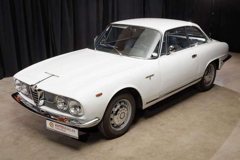 Weiß Gebraucht 1964 Alfa Romeo 2600 Sprint Coupé | 39.900 € - Bild 1/4