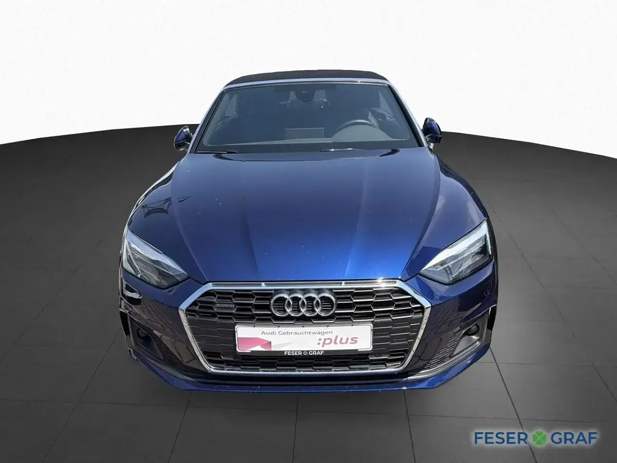 Gebraucht Audi A5 Cabriolet Basis 204 PS (150 kW) 2023 Navarrablau metallic/verdec... Cabrio
