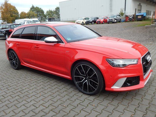 Gebraucht Audi RS6 Comfort 560 PS (411 kW) 2015 Rot metallic Kombi