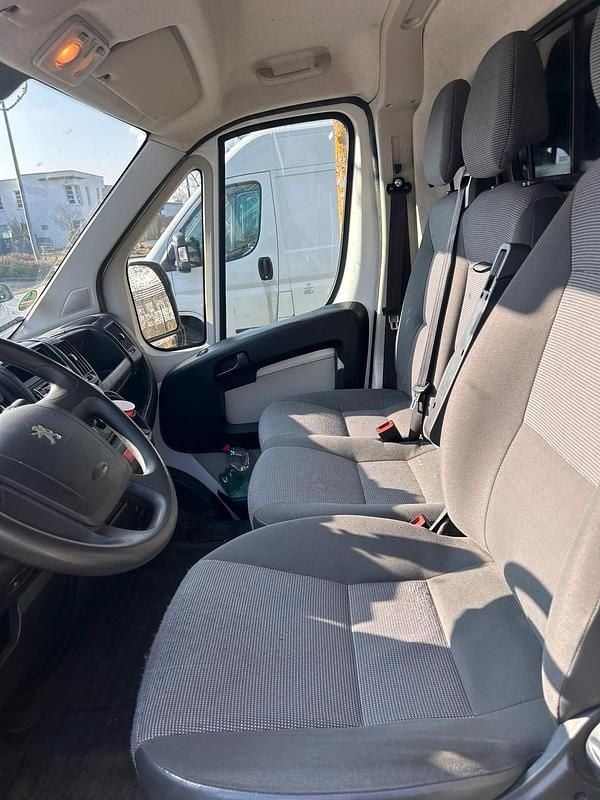 Gebraucht Peugeot Boxer 130 PS (95 kW) 2013 Weiß Van