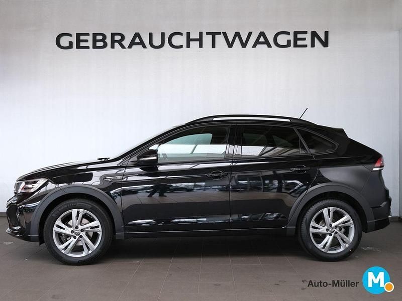 Gebraucht VW Taigo R-line 150 PS (110 kW) 2022 Deep black perleffekt (metallic) SUV