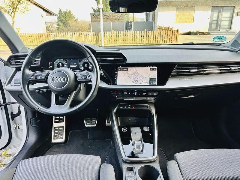 Gebraucht Audi A3 S-Line 245 PS (180 kW) 2021 Weiß Limousine