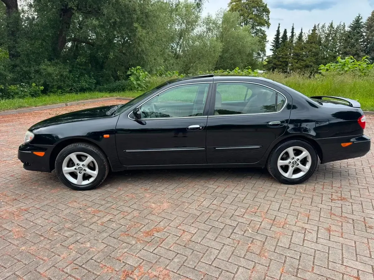 Gebraucht Nissan Maxima 140 PS (102 kW) 2002 Schwarz Limousine