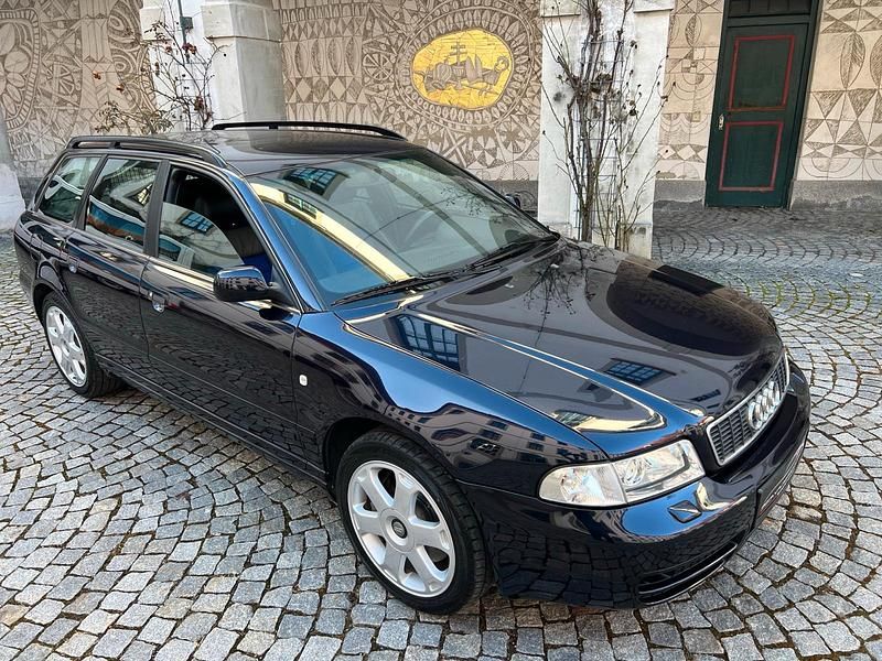 Gebraucht Audi S4 Performance 265 PS (194 kW) 1998 Blau Kombi