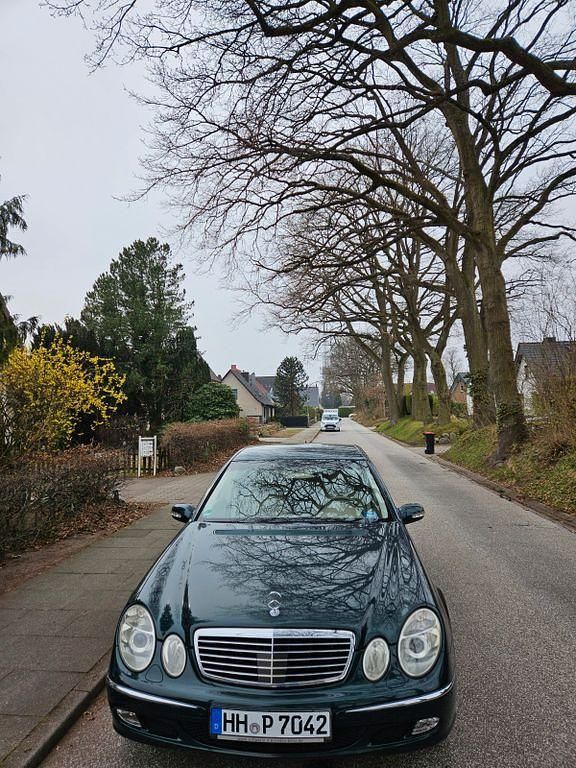 Gebraucht Mercedes E320 Elegance 224 PS (164 kW) 2003 Grün Limousine