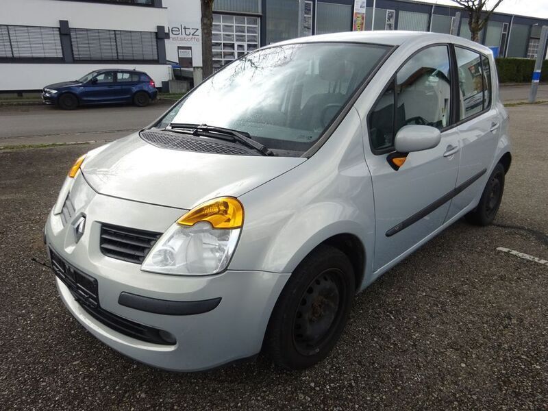 Silber Gebraucht 2006 Renault Modus Dynamique Van / Kleinbus | 990 € (Guter Preis) - Bild 1/4
