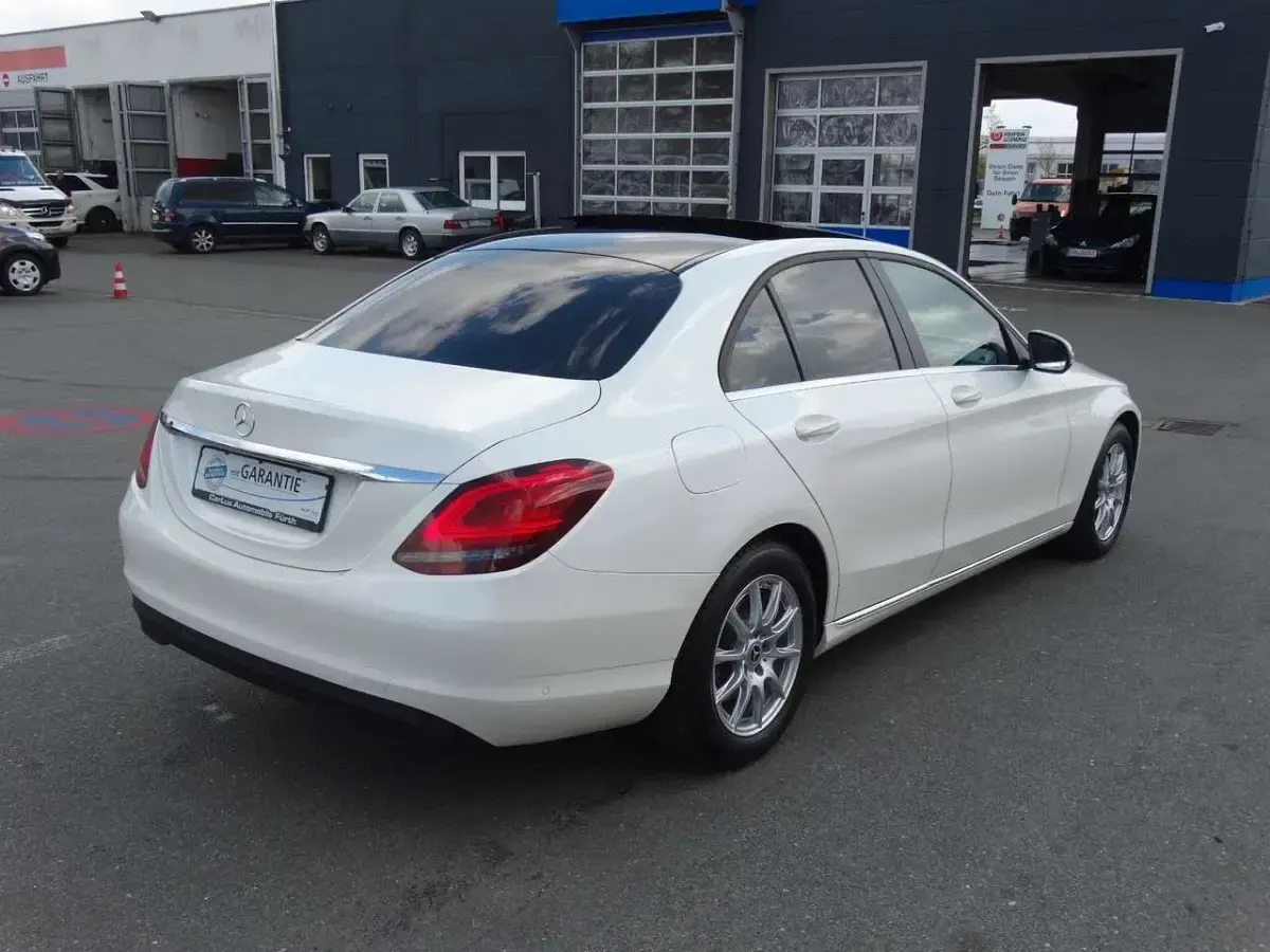 Gebraucht Mercedes C200 122 PS (89 kW) 2021 Mineral Limousine