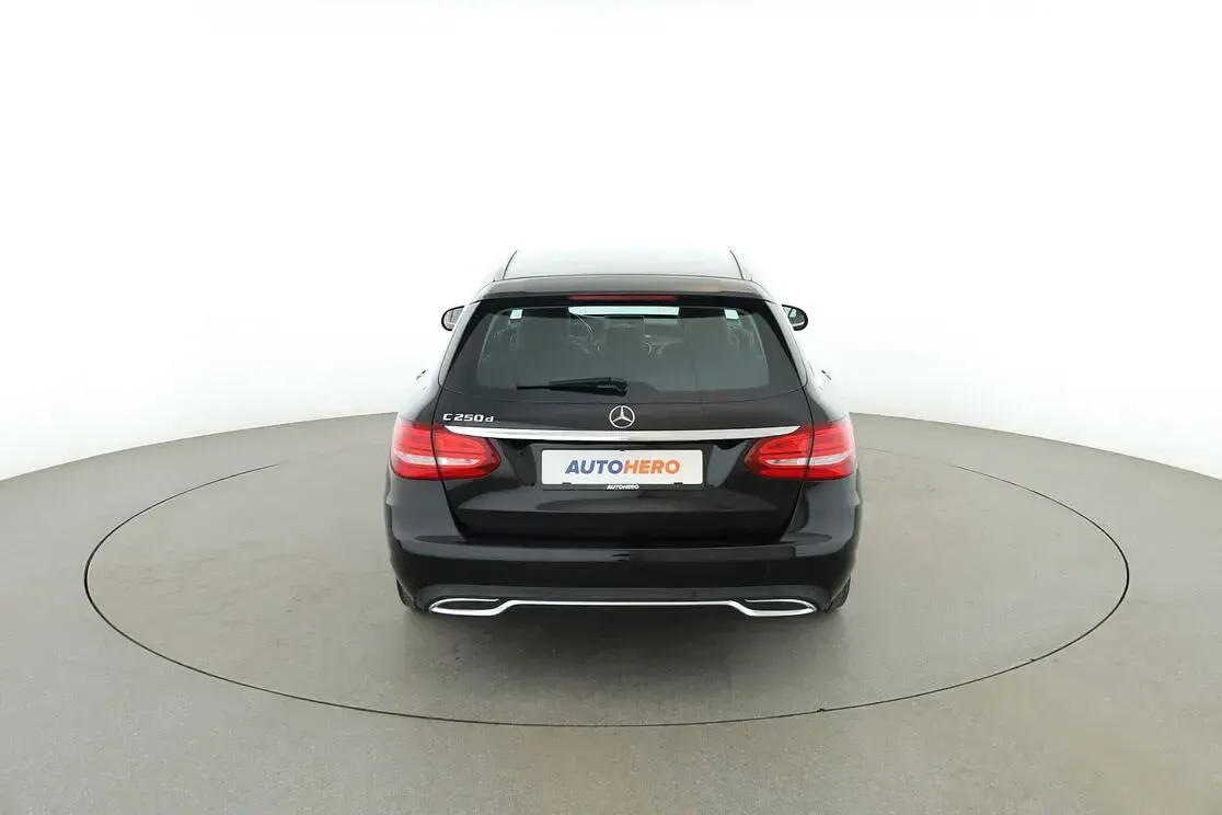 Gebraucht Mercedes C250 Avantgarde 204 PS (150 kW) 2016 Schwarz Kombi