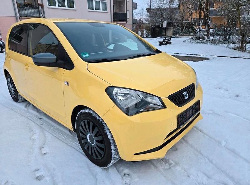 Gelb Gebraucht 2018 Seat Mii Kleinwagen | 4.450 € (Fairer Preis) - Bild 1/4