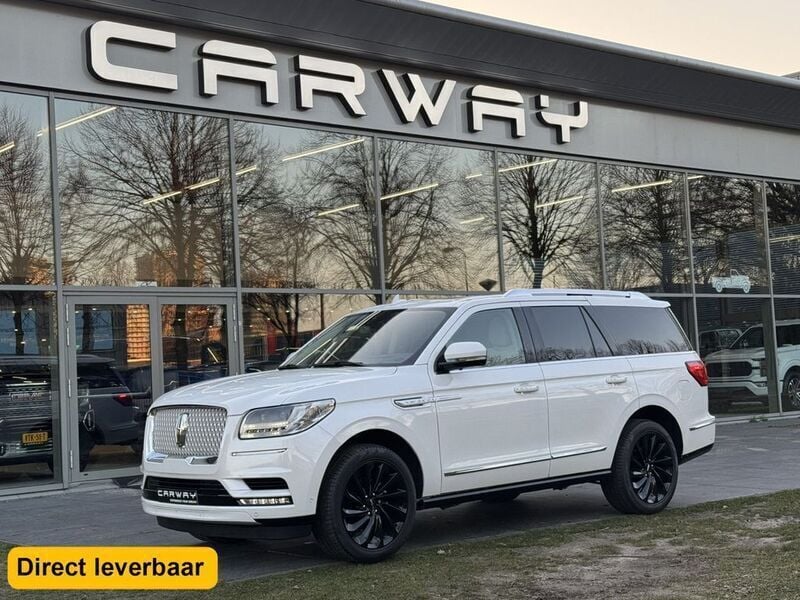 Weiß Gebraucht 2021 Lincoln Navigator SUV | 95.590 € - Bild 1/4