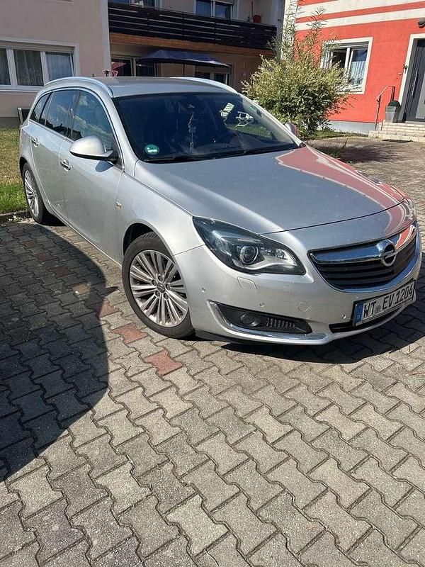 Gebraucht 2016 Opel Insignia Edition Kombi | 6.799 € (Etwas zu teuer) - Bild 1/4
