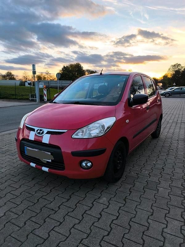 Rot Gebraucht 2008 Hyundai i10 Kleinwagen | 1.690 € (Fairer Preis) - Bild 1/4