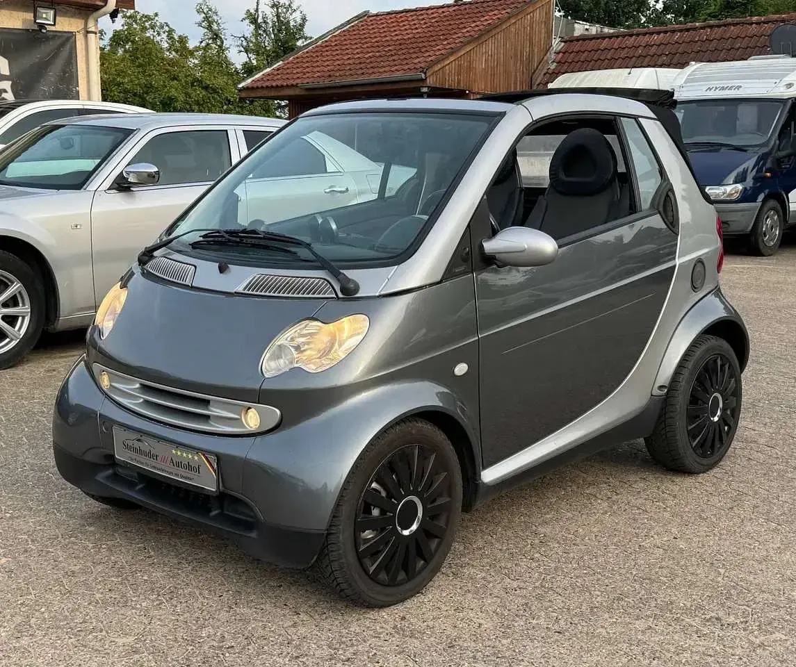 Gebraucht Smart ForTwo Cabrio Basis 61 PS (44 kW) 2005 Tridion silber Cabrio