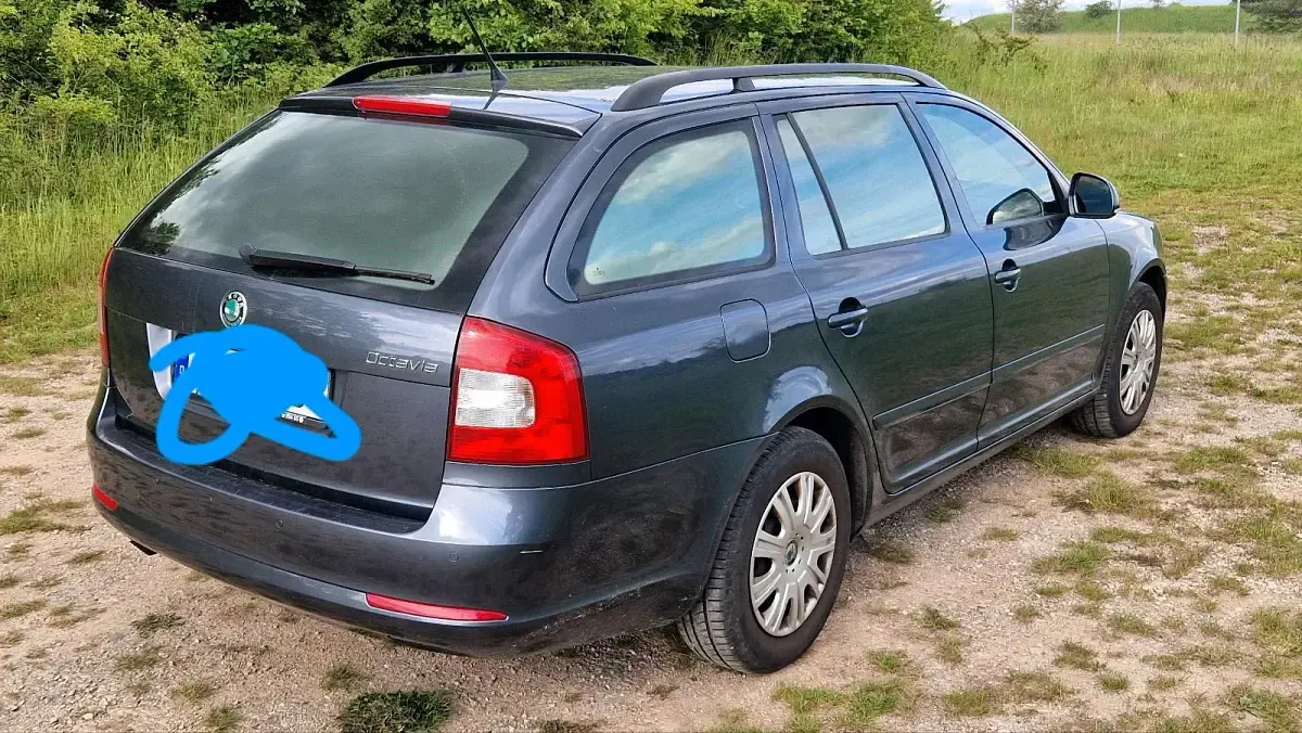 Używany Skoda Octavia 160 KM (117 kW) 2011 Szary Kombi