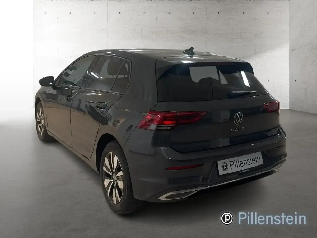 Second-hand VW Golf VIII Move 110 CP (80 kW) 2024 Gri Berlinǎ