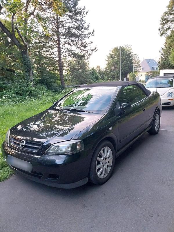 Schwarz Gebraucht 2005 Opel Astra Cabriolet Cabrio | 1.000 € (Superpreis) - Bild 1/4