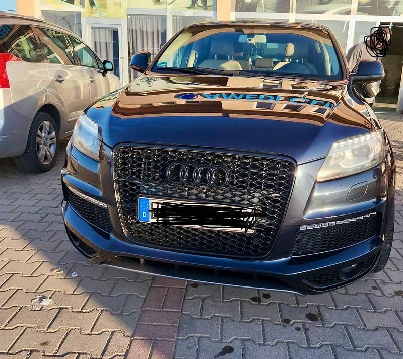 Blau Gebraucht 2012 Audi Q7 SUV | 17.500 € (Fairer Preis) - Bild 1/4