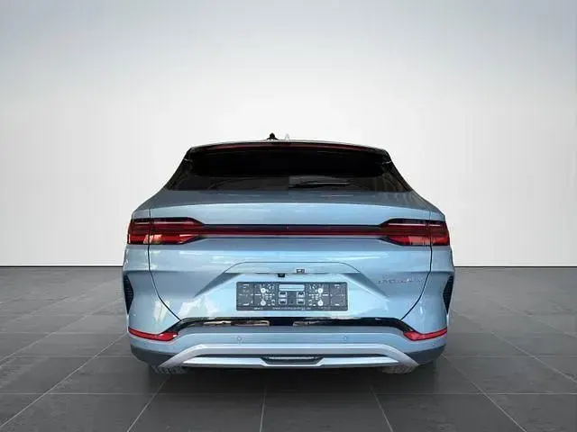Neu BYD Seal U Design 160 kW (218 PS) 2025 Boundless cloud SUV
