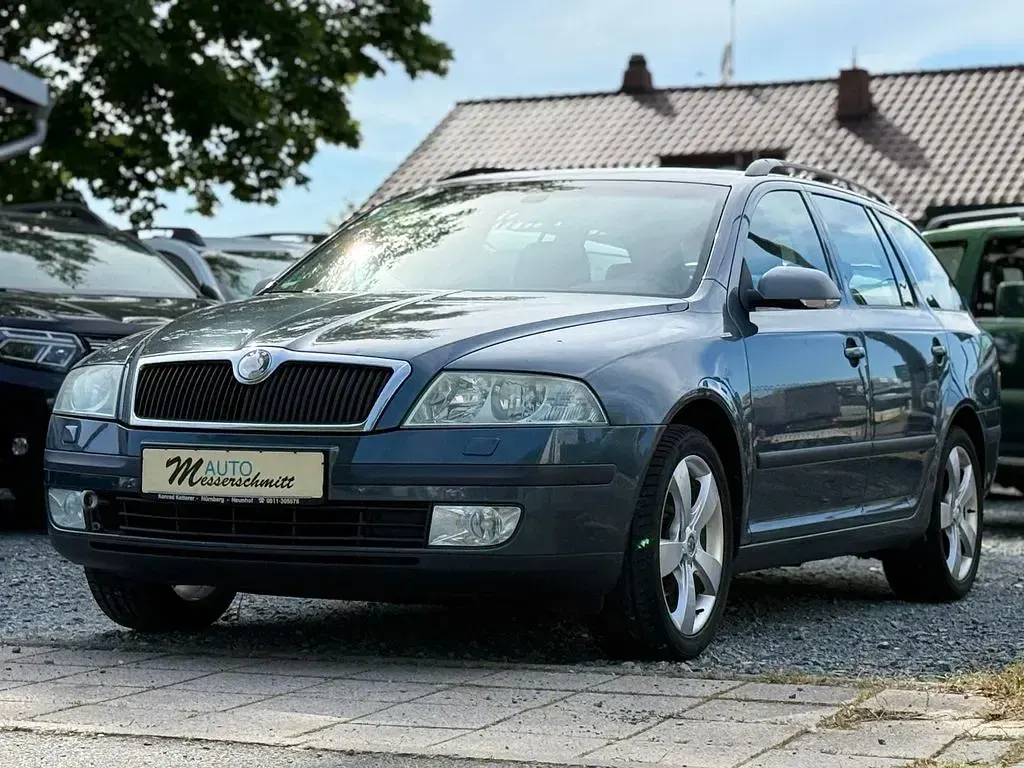 Używany Skoda Octavia 105 KM (77 kW) 2006 Szary Kombi