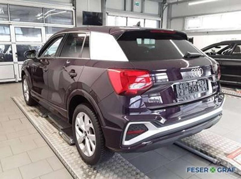 Gebraucht Audi Q2 S-Line 110 PS (80 kW) 2024 Merlin, perleffekt SUV