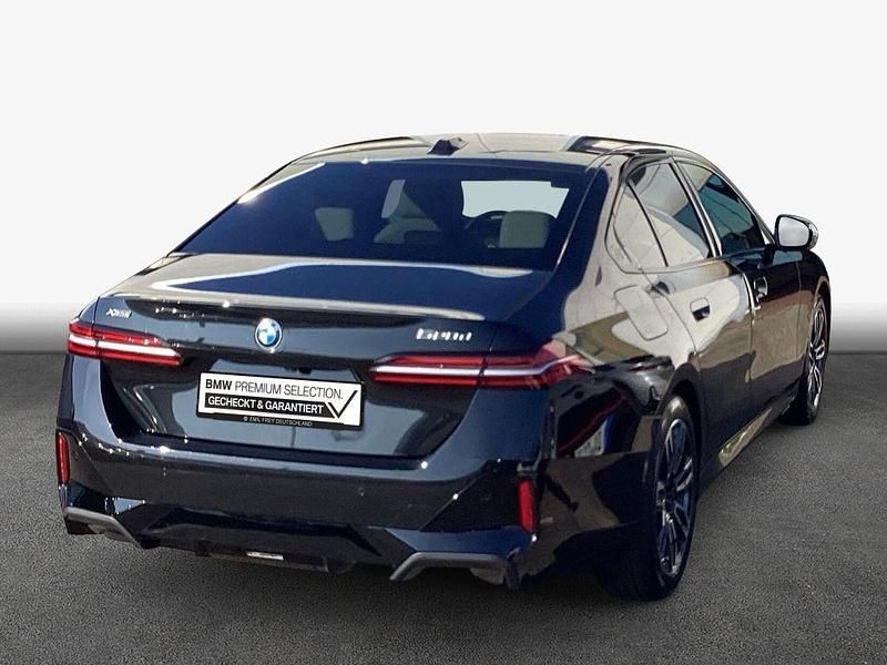 Gebraucht BMW 520 Performance 197 PS (144 kW) 2025 Schwarz Limousine