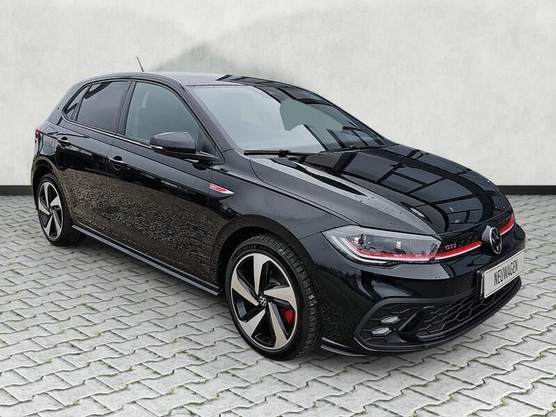 Deepblack perleffekt Neu 2025 VW Polo IQ Drive Kleinwagen | 29.002 € (Guter Preis) - Bild 1/4