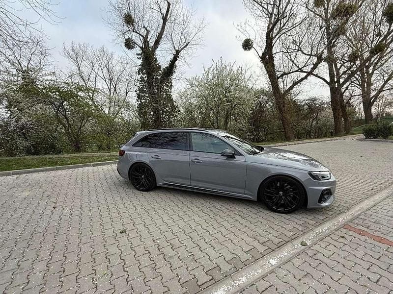 Gebraucht Audi RS4 450 PS (330 kW) 2023 Grau Kombi