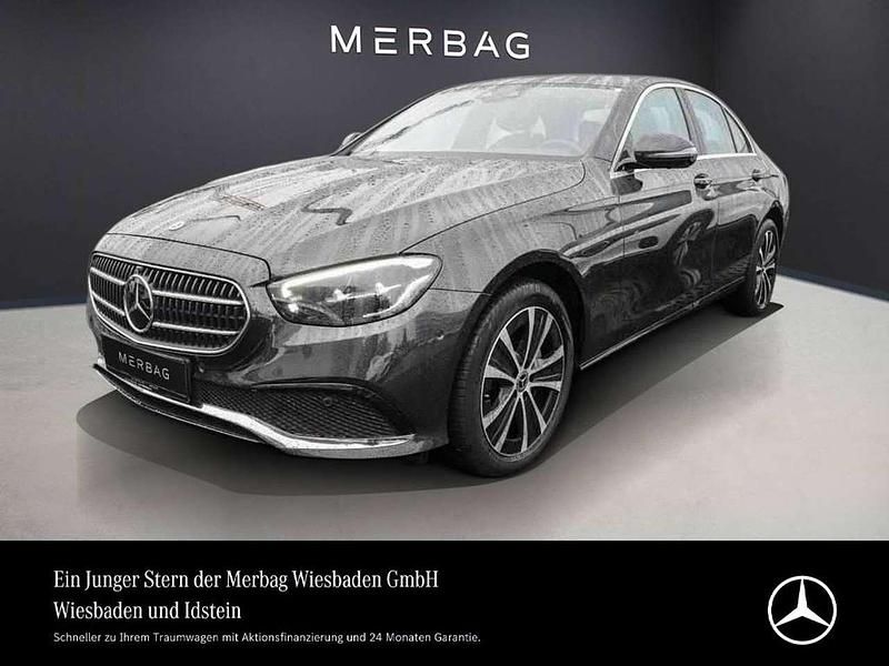 Gebraucht Mercedes E300 Avantgarde 306 PS (225 kW) 2022 Graphitgrau Limousine