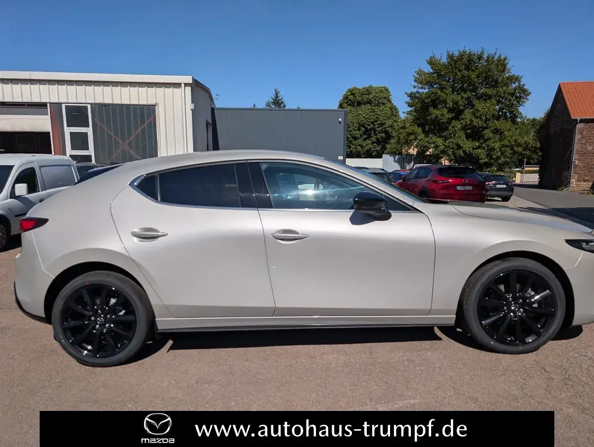 Neu Mazda 3 Homura-Line 140 PS (102 kW) 2026