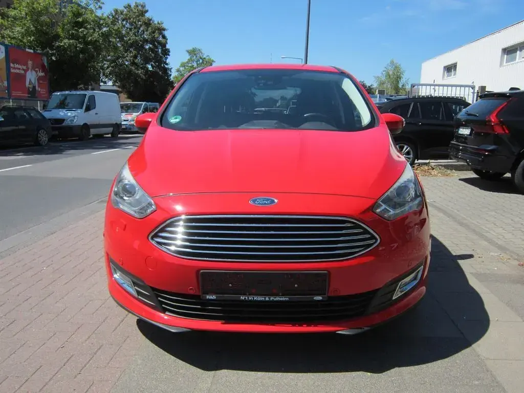 Gebraucht Ford Grand C-Max 125 PS (91 kW) 2016 Rot Van / Kleinbus