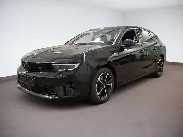 Gebraucht Opel Astra 131 PS (96 kW) 2025 Schwarz Kleinwagen