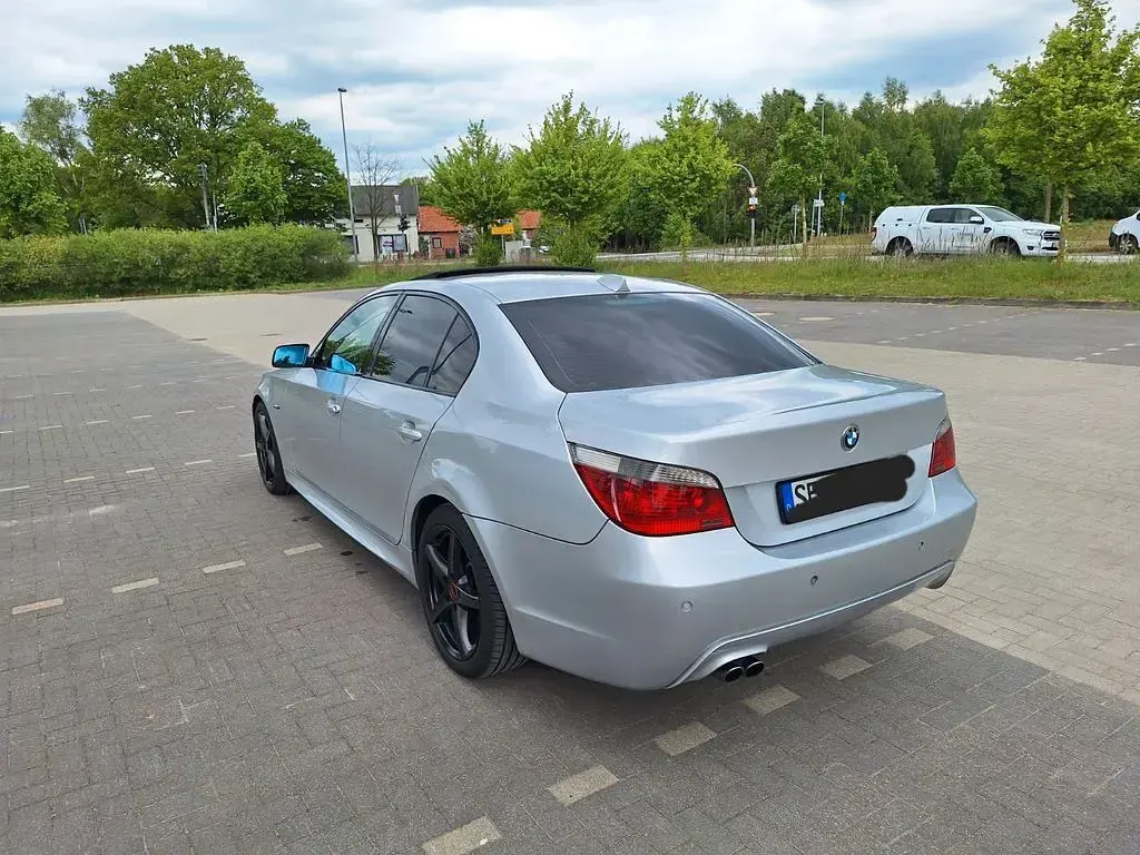 Usado BMW 530 Performance 231 CV (169 kW) 2006 Plateado Berlina