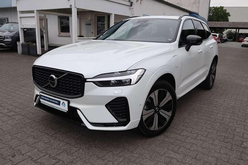 Gebraucht Volvo XC60 Plus 398 PS (292 kW) 2024 Crystal white SUV