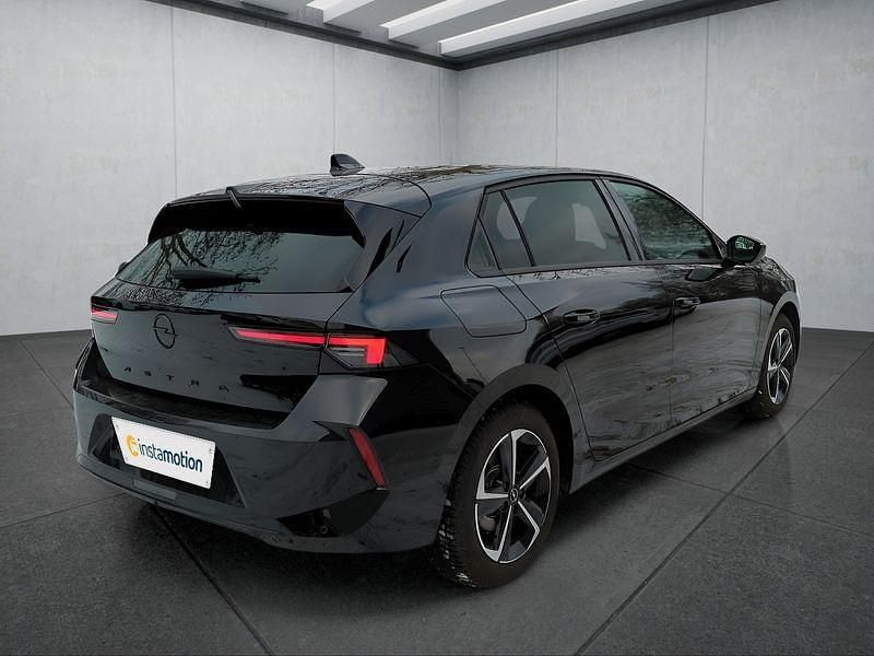 Gebraucht Opel Astra 131 PS (96 kW) 2025 Schwarz Limousine