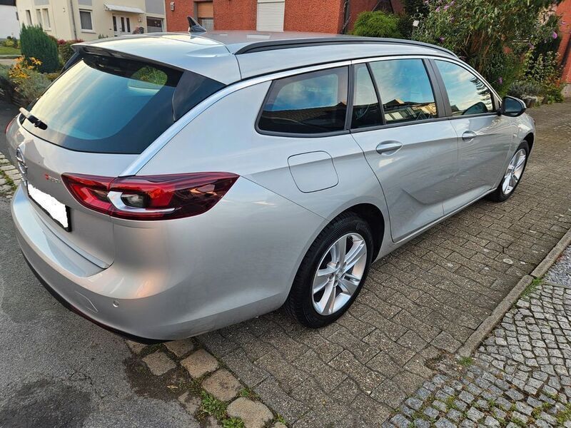 Gebraucht Opel Insignia 122 PS (89 kW) 2021 Silber Kombi