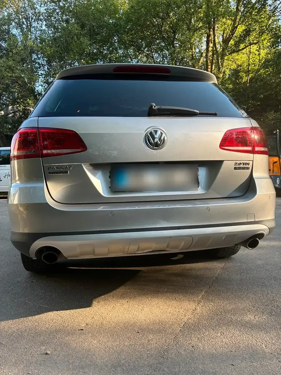 Gebraucht VW Passat Alltrack 177 PS (130 kW) 2013 Grau Kombi