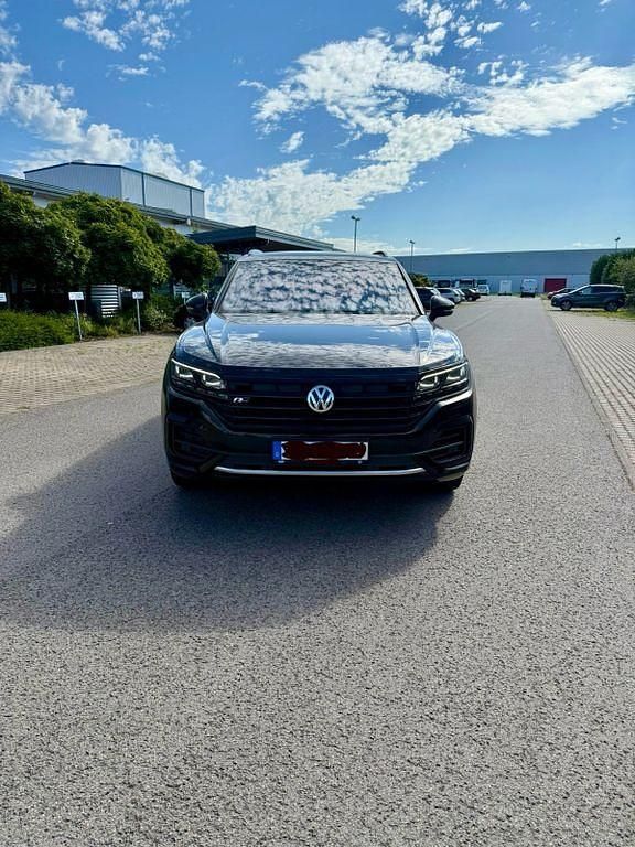 Schwarz Gebraucht 2019 VW Touareg SUV | 39.999 € (Guter Preis) - Bild 1/4