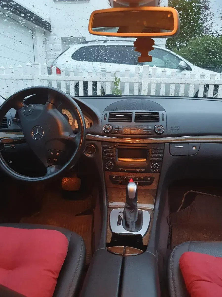 Brugt Mercedes E280 231 HK (169 kW) 2005 Sort Stationcar