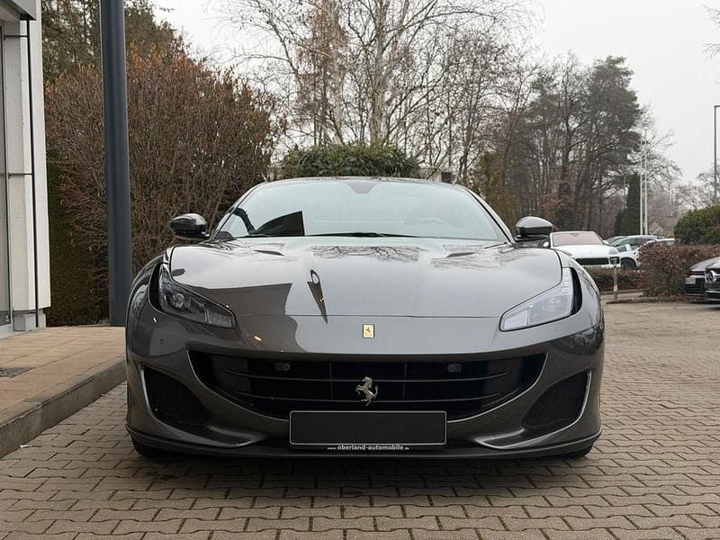 Gebraucht Ferrari Portofino 600 PS (441 kW) 2020 Rot Cabrio