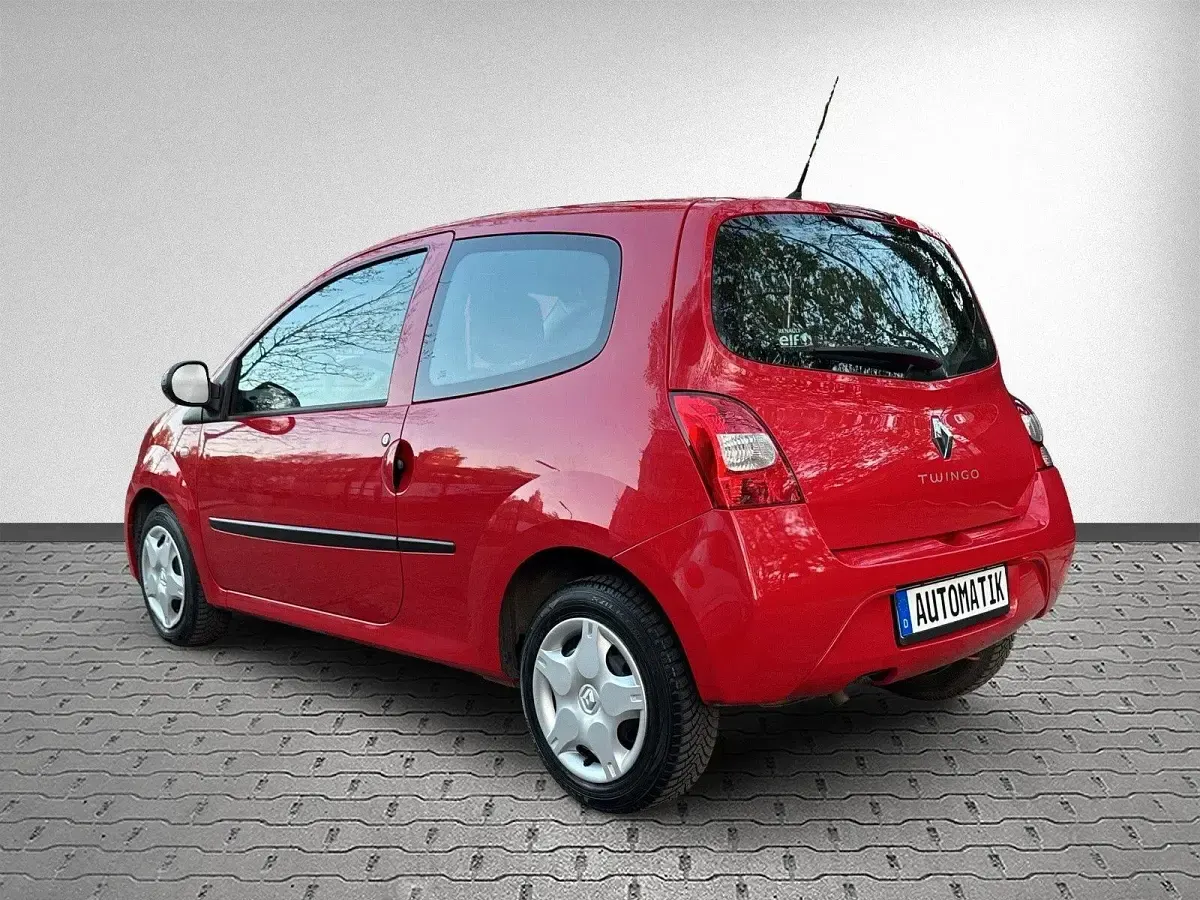 Second-hand Renault Twingo Expression 76 CP (55 kW) 2009 Roșu Hatchback