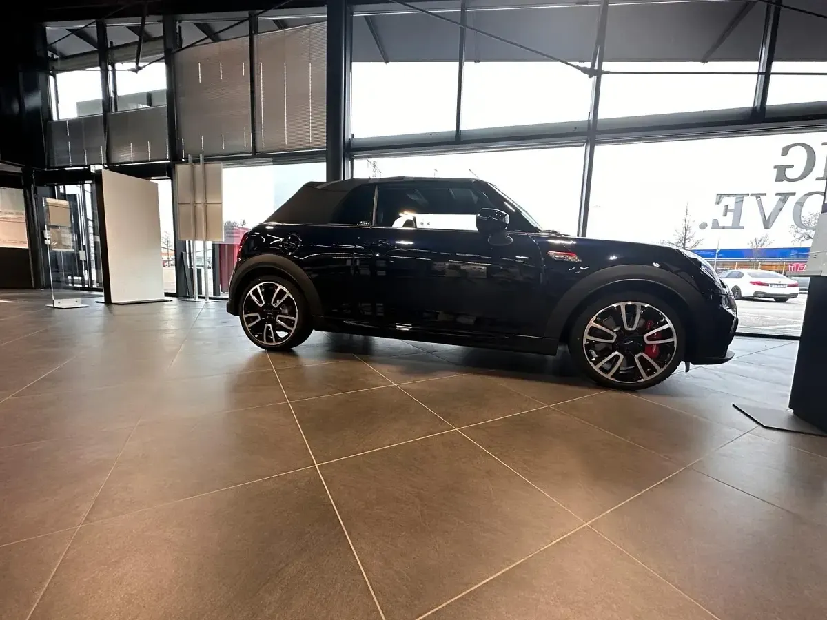 Gebraucht Mini John Cooper Works Cabriolet 231 PS (169 kW) 2023 Blau Cabrio