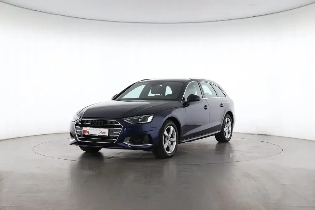 Gebraucht Audi A4 Advanced Plus 150 PS (110 kW) 2021 Navarrablau Kombi