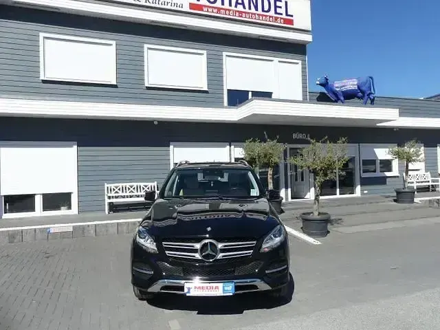 Gebraucht Mercedes GLE350 306 PS (225 kW) 2016 Schwarz SUV