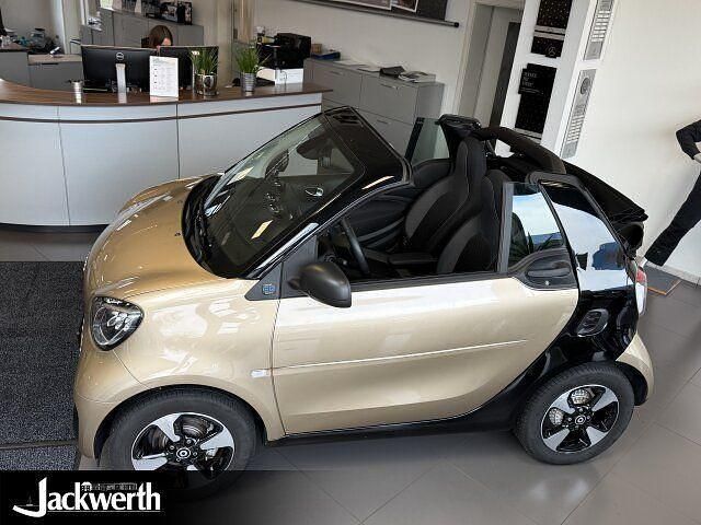 Gebraucht Smart ForTwo Electric Drive 60 kW (82 PS) 2024 Bodypanels in gold beige () Cabrio