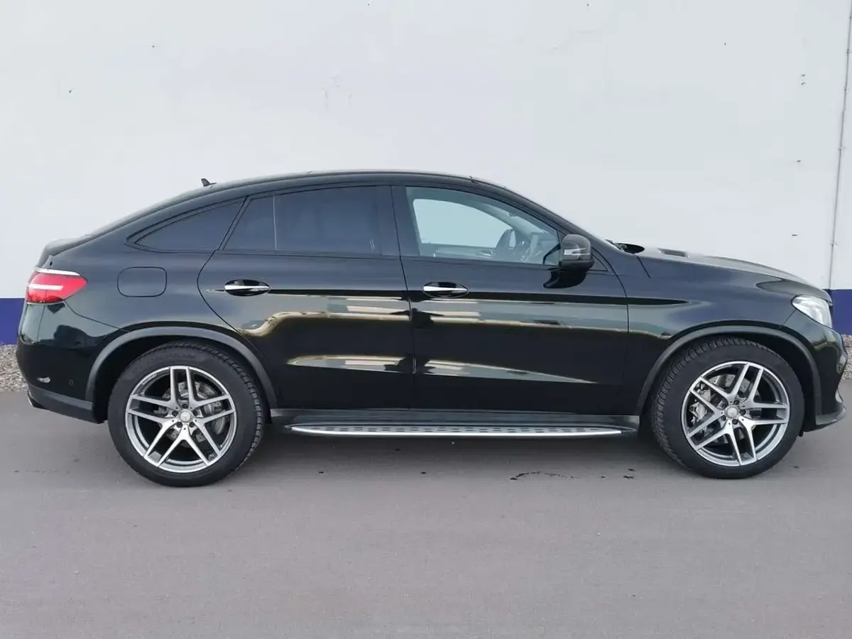 Gebraucht Mercedes GLE500 AMG line 455 PS (334 kW) 2017 Obsidianschwarz  metalliclack Coupé