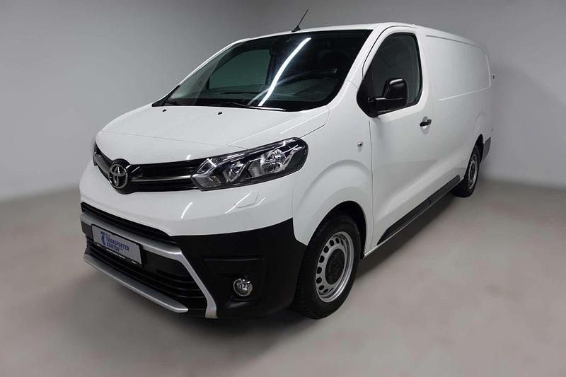 Weiß Gebraucht 2022 Toyota Proace Van | 17.990 € (Superpreis) - Bild 1/4