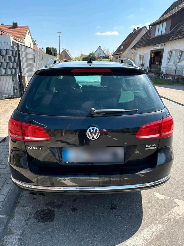 Gebraucht VW Passat 177 PS (130 kW) 2013 Schwarz Kombi